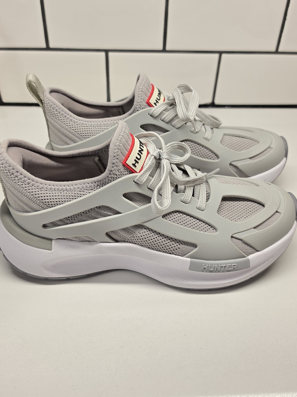 Hunter Women's Light Gray Athletic Sneakers - Picture 6 of 9